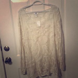 Cream lace Cato top NWT